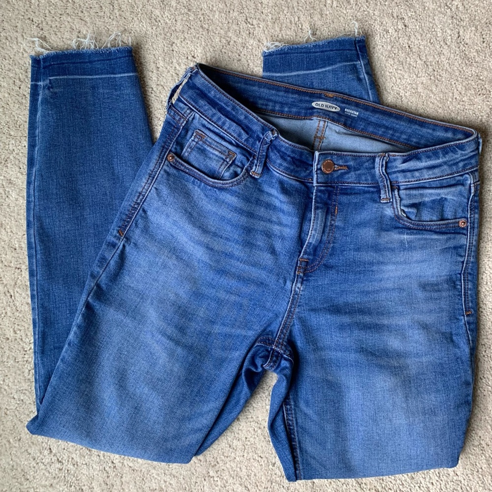 Old Navy Skinny Jeans, like brand new!